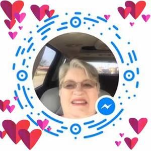 Meet your Posher, Carolyn